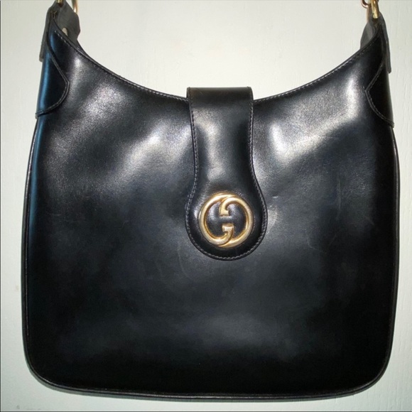 Gucci Handbags - Vintage Gucci crossbody